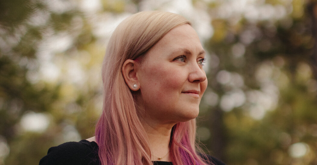 How Rebecca Yarros Packed Dragons, Magic and Steamy Sex Into ‘Fourth Wing’ How Rebecca Yarros Packed Dragons, Magic and Steamy Sex Into ‘Fourth Wing’