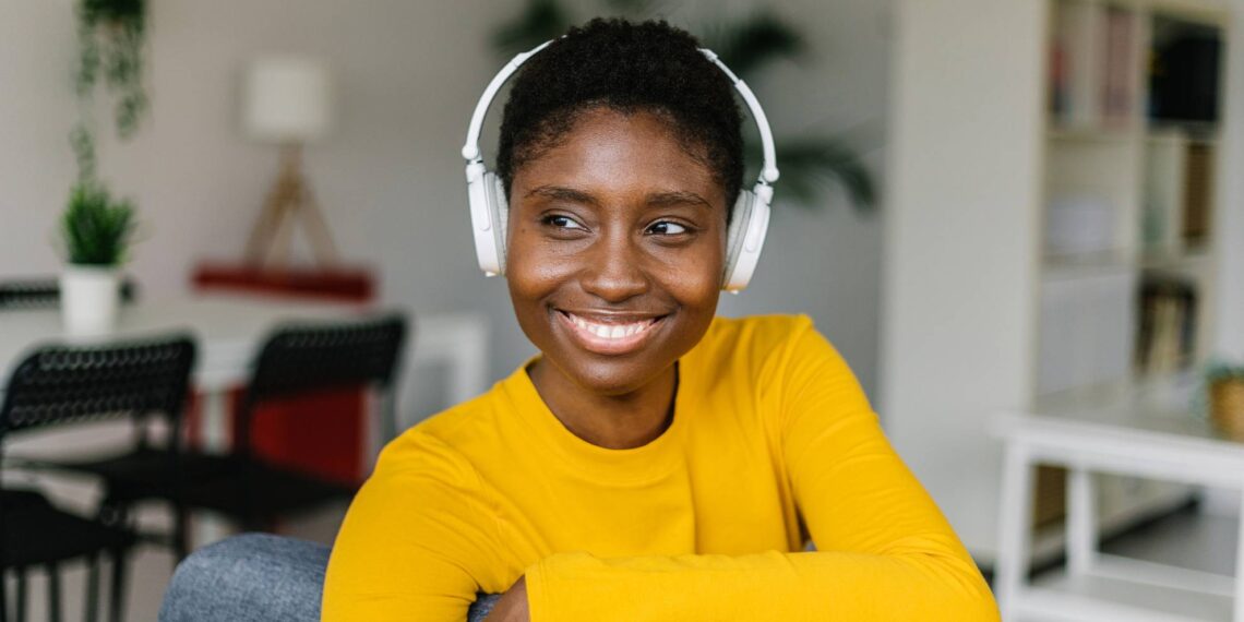 Do experts think audiobooks count as reading? Do experts think audiobooks count as reading?