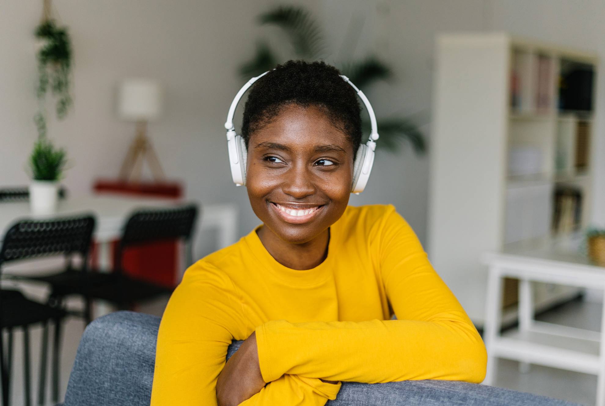 Do experts think audiobooks count as reading?