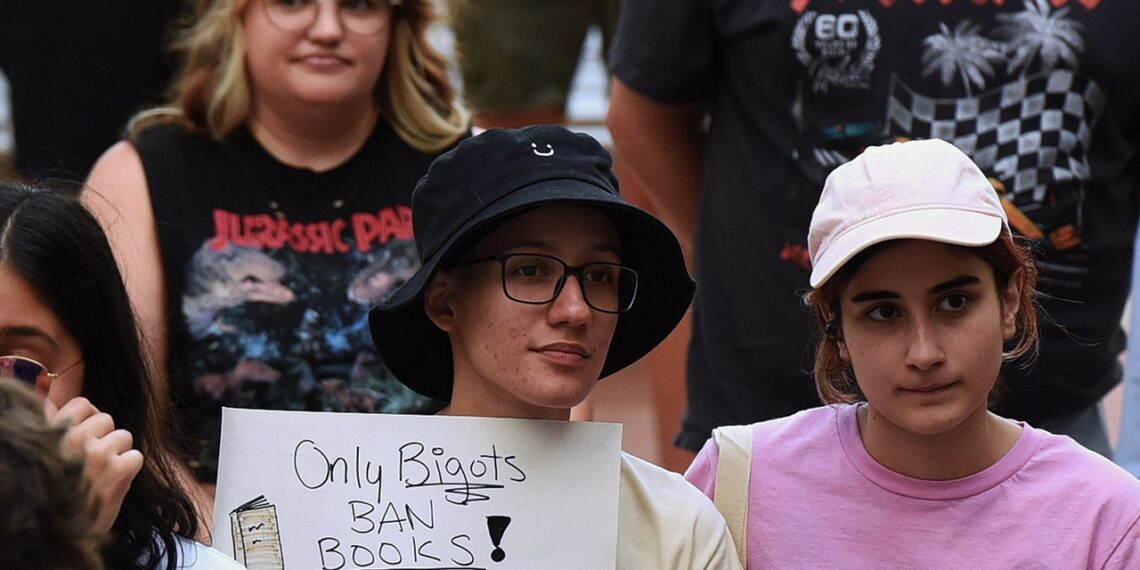 Here’s How to Enter The New York Public Library “Books For All” Writing Contest