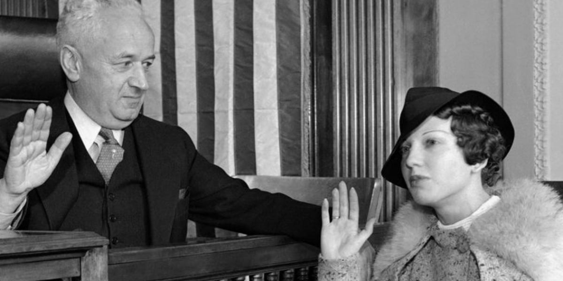 ✏️🛠️ How This Writer Got a Book Deal From Her Narratively Story About the Socialite Who Sterilized Her Daughter