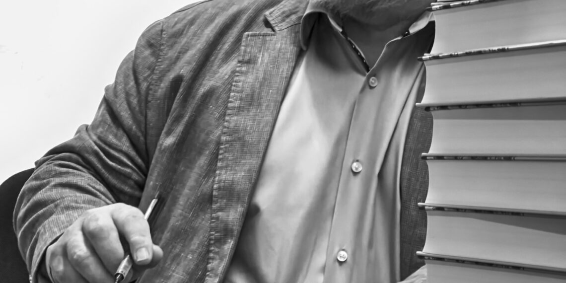 MICHAEL PYE AUTHOR TALK | Ashmolean Museum