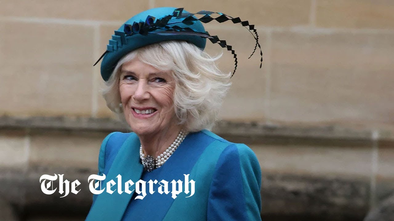 Queen admits she’s terrible at doing Harry Potter voices when reading to grandchildren Queen admits she’s terrible at doing Harry Potter voices when reading to grandchildren