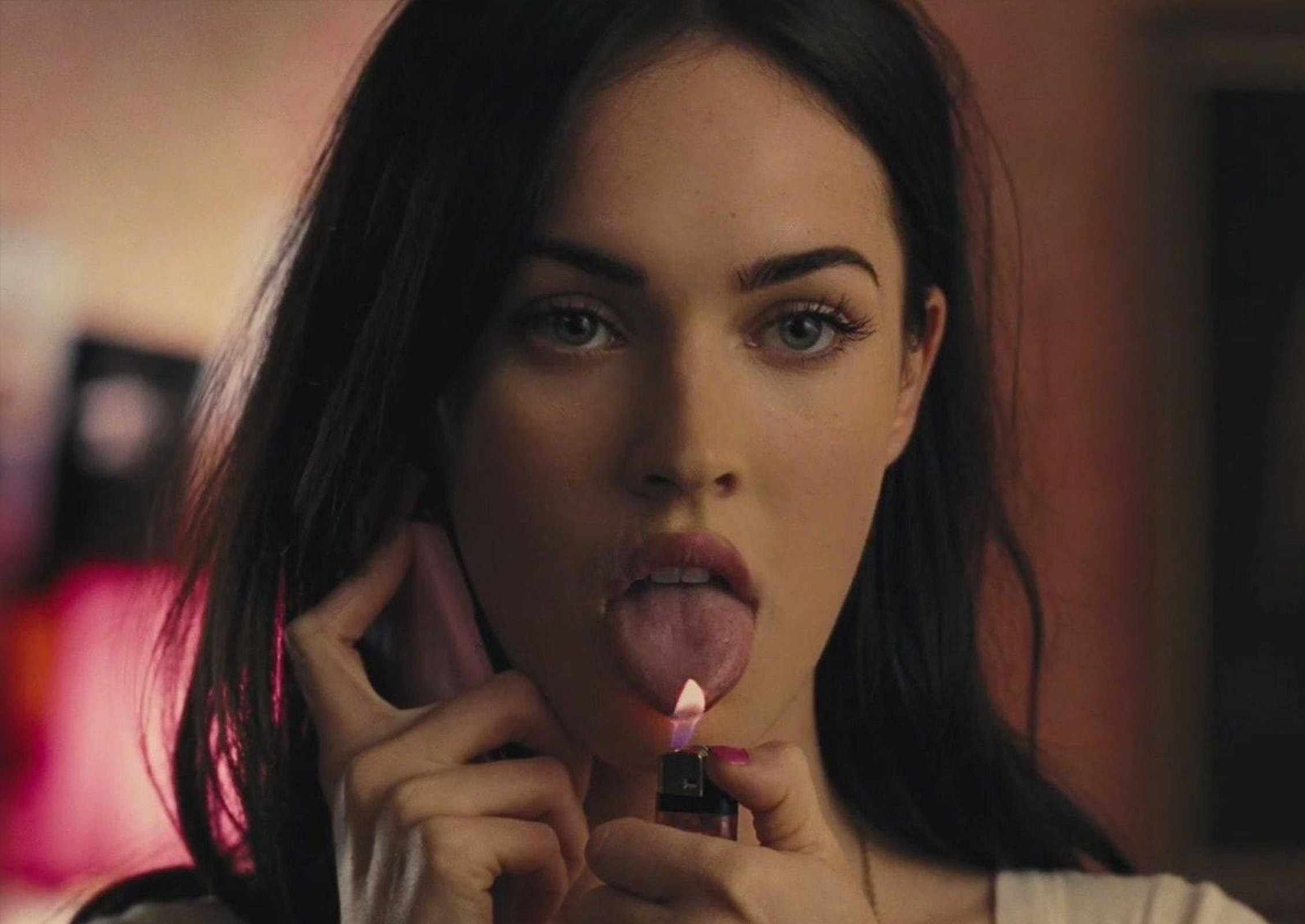 “My Freedom Lives In The Pages”: Megan Fox’s New Poetry Book Is About Toxic Men “My Freedom Lives In The Pages”: Megan Fox’s New Poetry Book Is About Toxic Men