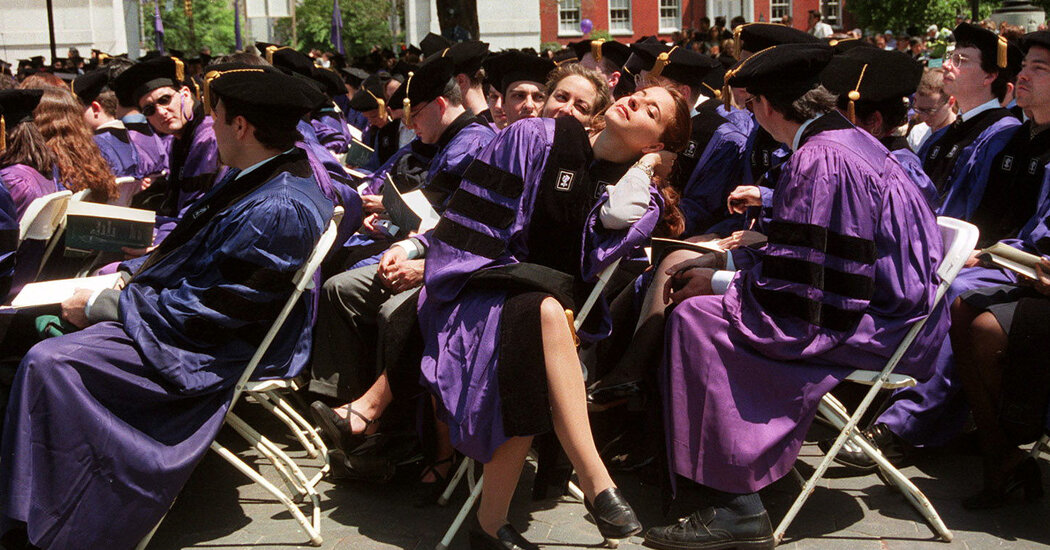 Commencement Speeches Are Supposed to Be Forgettable