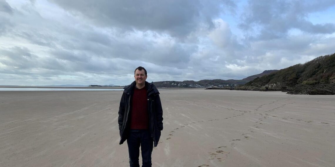 New book from ex-Gazette journalist detailing best 40 walks in Essex hits the shelves