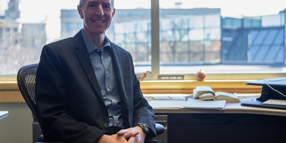 Journalism professor publishes new book on Writers’ Workshop