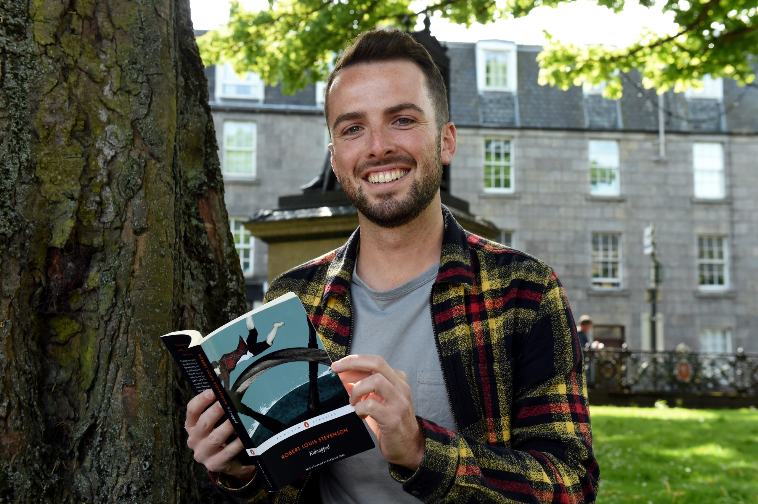Doric writer set for launch of poetry book DWAMS