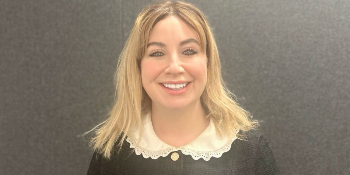 The Bookseller – News – Fenella Bates appointed as Puffin non-fiction publisher The Bookseller – News – Fenella Bates appointed as Puffin non-fiction publisher