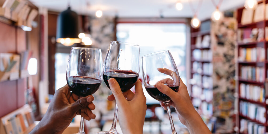 Decanter Bookmarks: Things to read, watch and listen to for wine lovers