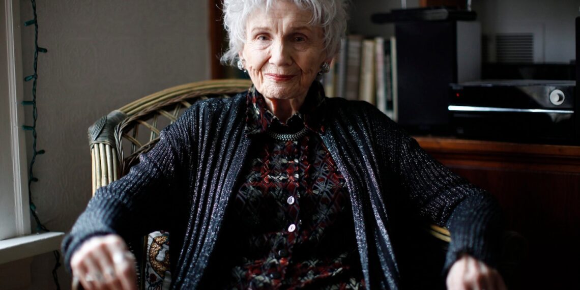 Alice Munro, Nobel-winning short-story ‘master,’ dies at 92