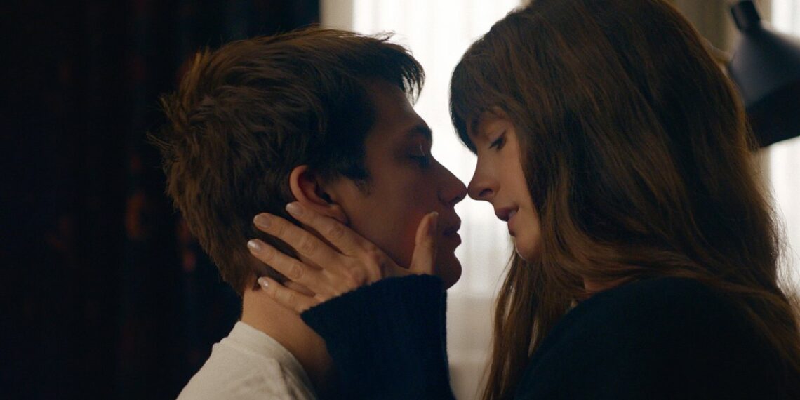 The Idea of You Author Robinne Lee on Fanfic and Women’s Art