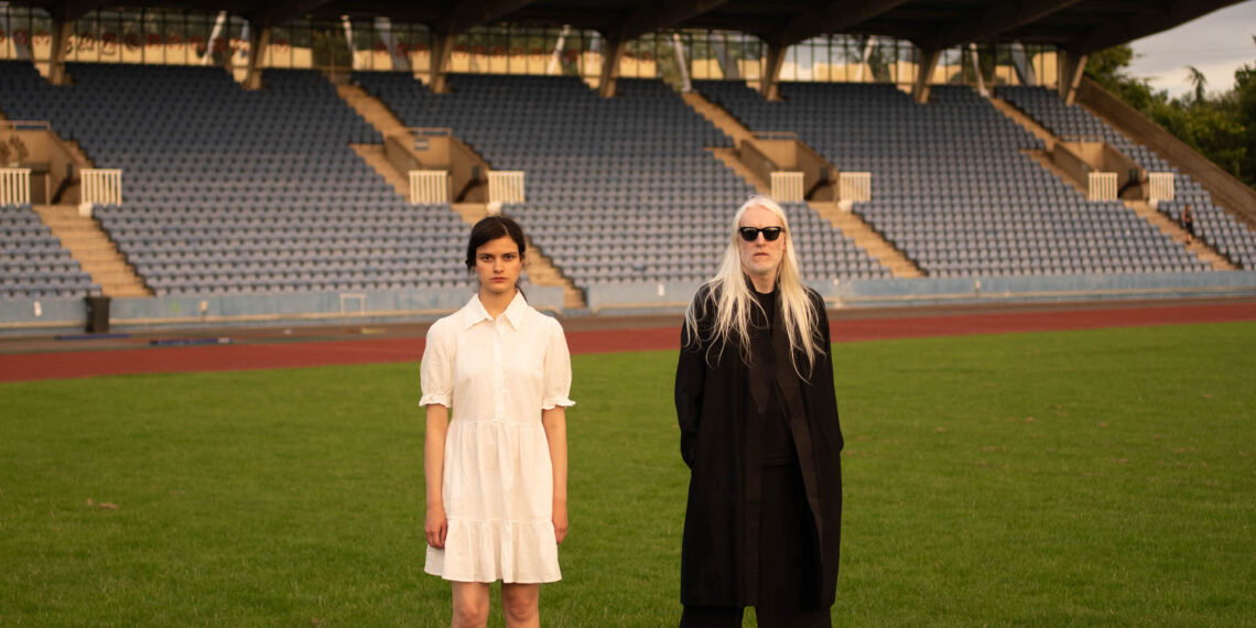 audiobooks: this is awkward – Cover Interview audiobooks: this is awkward – Cover Interview