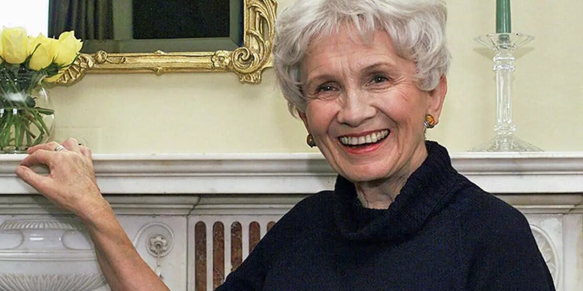 Nobel Prize-winning author Alice Munro dies aged 92