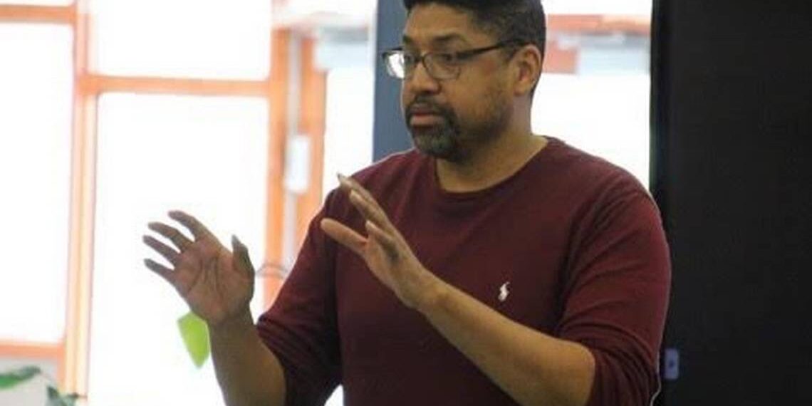 Writer hopes to continue graphic novel class at Fayette school