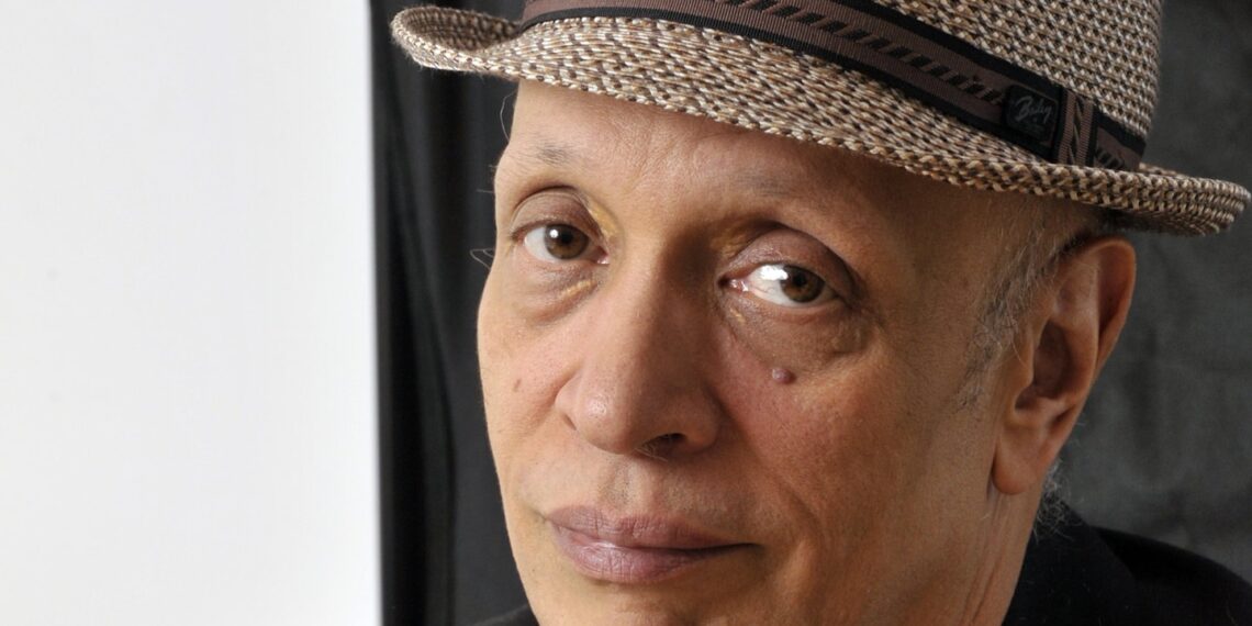 Review of Walter Mosley’s Easy Rollins mystery, Farewell, Amethystine