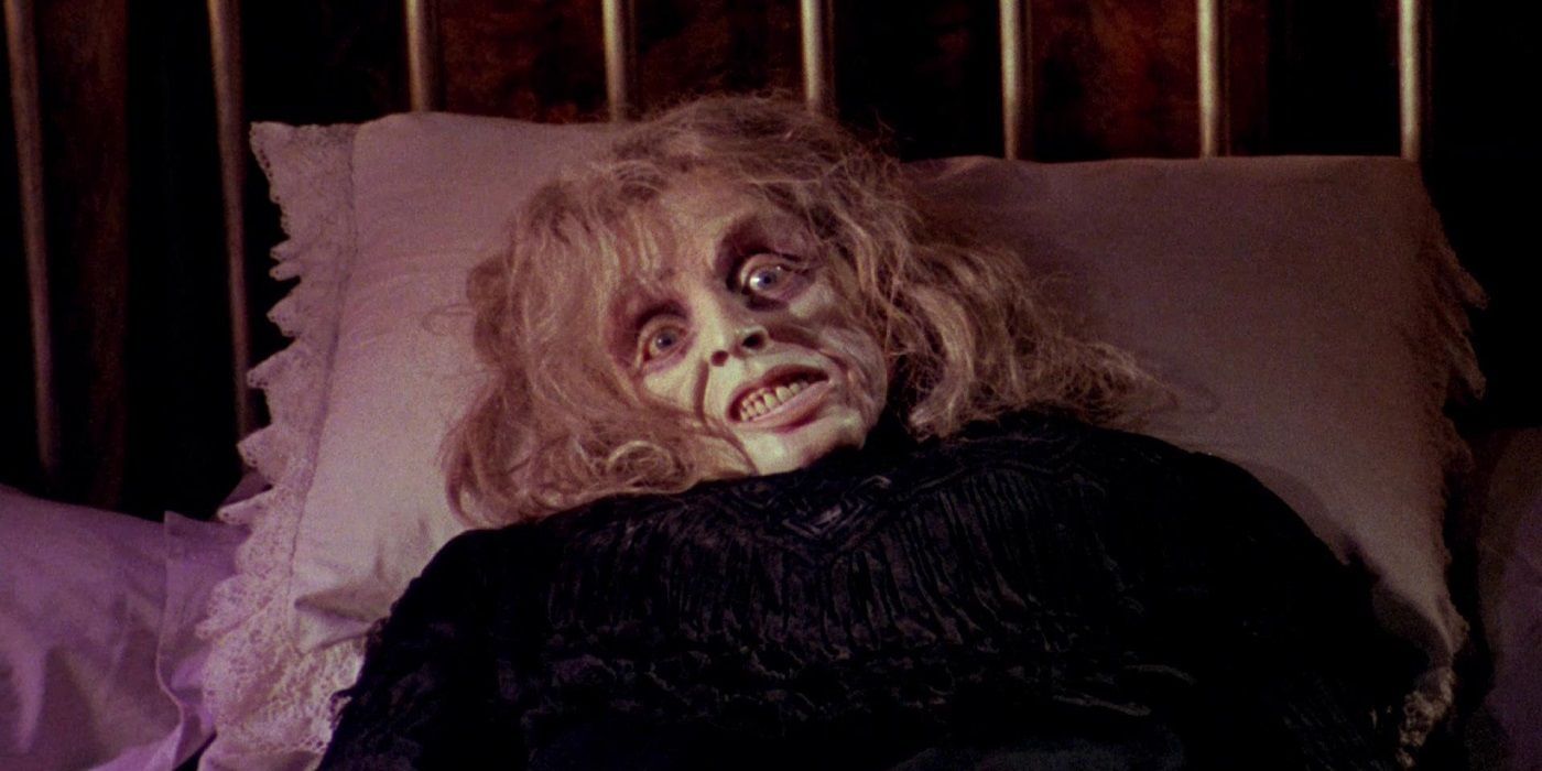 A smiling dead body in Mario Bava's Black Sabbath