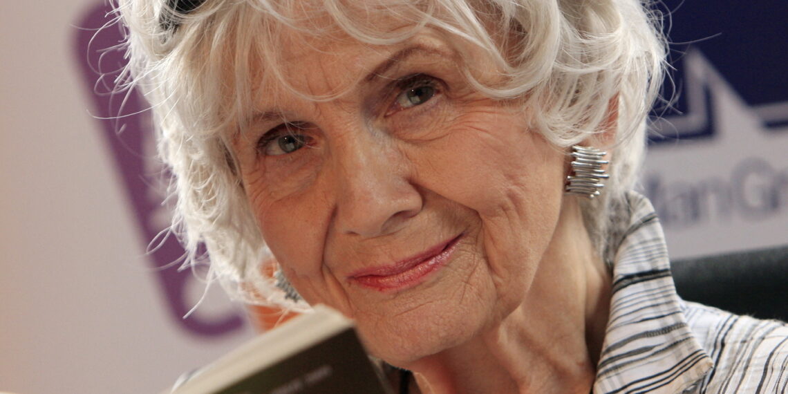 Alice Munro, Nobel Prize-winning short story author, dies at 92 : NPR
