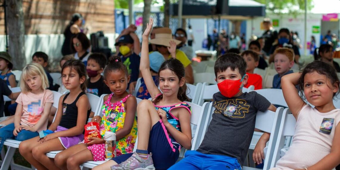 Los Angeles speaks Spanish, as the LéaLA festival reminds us
