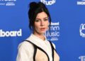 Marina announces new book of poems, ‘Eat The World’ Marina announces new book of poems, ‘Eat The World’