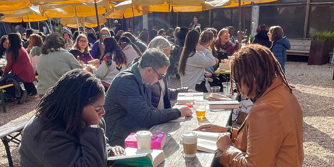 Atlanta’s Silent Book Club chapter brings together readers, accountability, and camaraderie