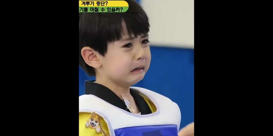 little jungkook🥺💛 #armyblinkvideo #bts #shorts