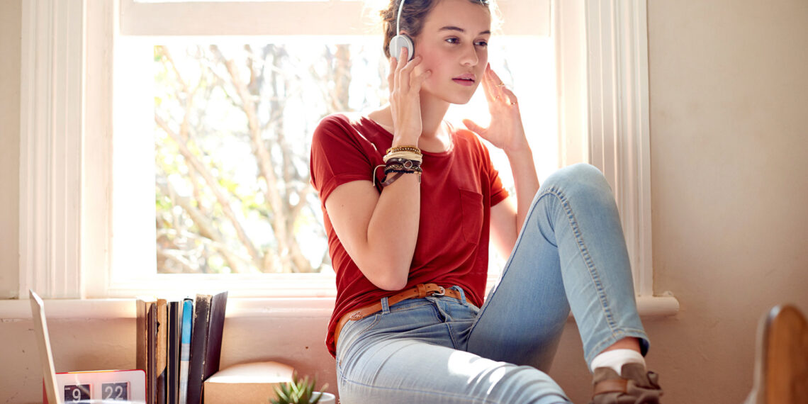 Get Paid To Read Books Aloud: 14 Proven Ways