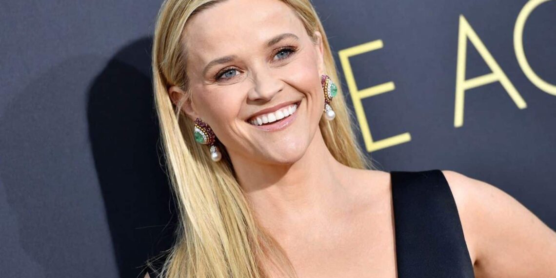 Reese’s Book Club forms exclusive partnership with Apple Books