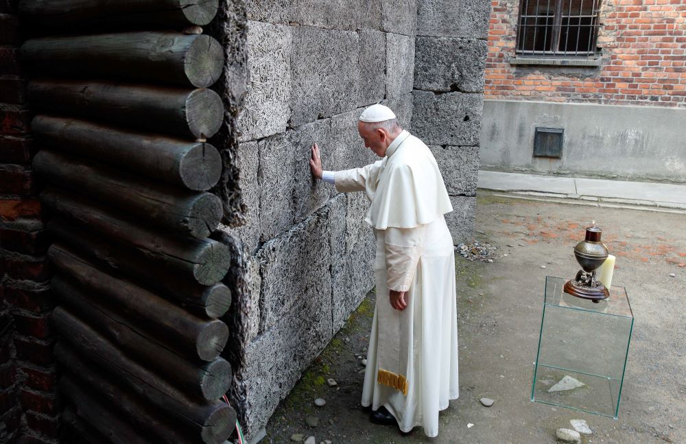 Rabbi finds hope, comfort in new book by his friend, Pope Francis Rabbi finds hope, comfort in new book by his friend, Pope Francis