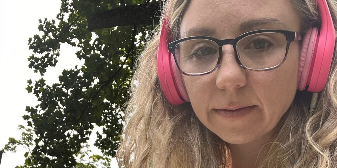 How I Finally Landed a 6-Figure Book Deal With a Major Publisher