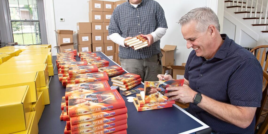 Woodstock author takes creative approach to writing, publishing new book | Nvdaily