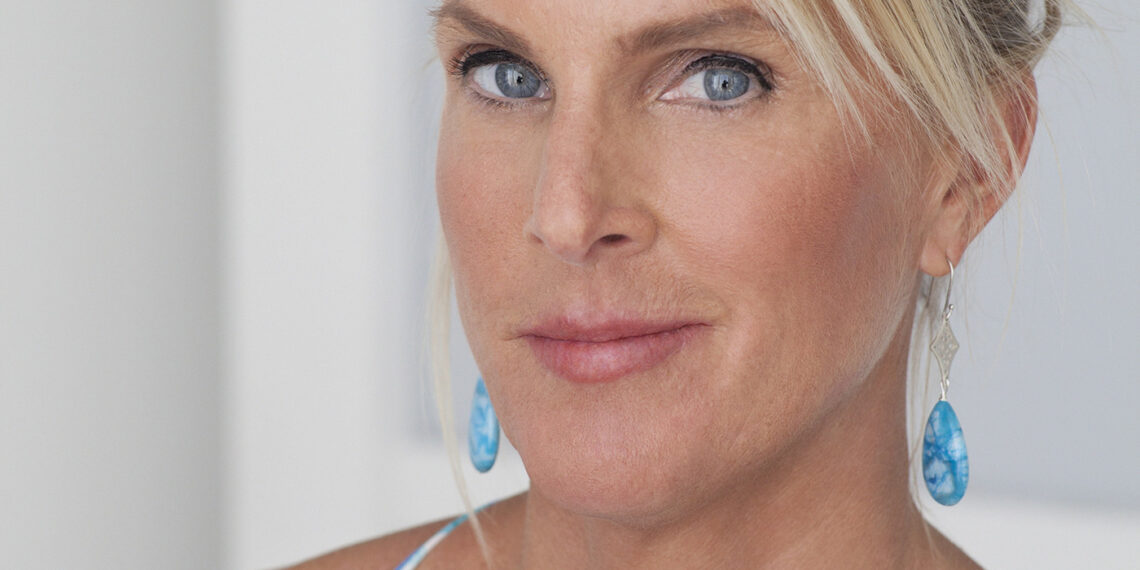 Writer Elin Hilderbrand, ‘Queen Of Summer,’ Wears Her Crown Proudly : NPR Writer Elin Hilderbrand, ‘Queen Of Summer,’ Wears Her Crown Proudly : NPR