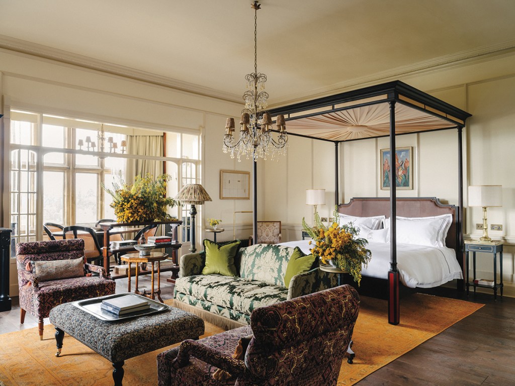 Estelle Manor suite