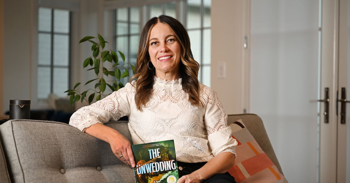 Ally Condie’s ‘The Unwedding’ is Reese Witherspoon’s latest pick – Deseret News