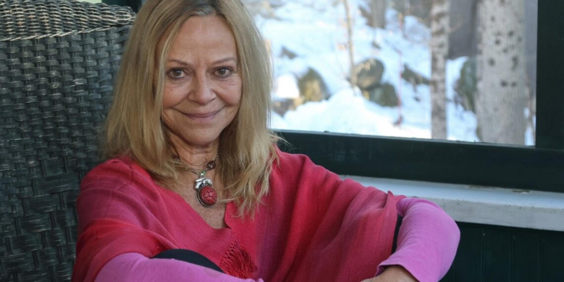 Joyce Maynard Will Discuss New Book ‘HOW THE LIGHT GETS IN’ at The Music Hall Lounge Joyce Maynard Will Discuss New Book ‘HOW THE LIGHT GETS IN’ at The Music Hall Lounge