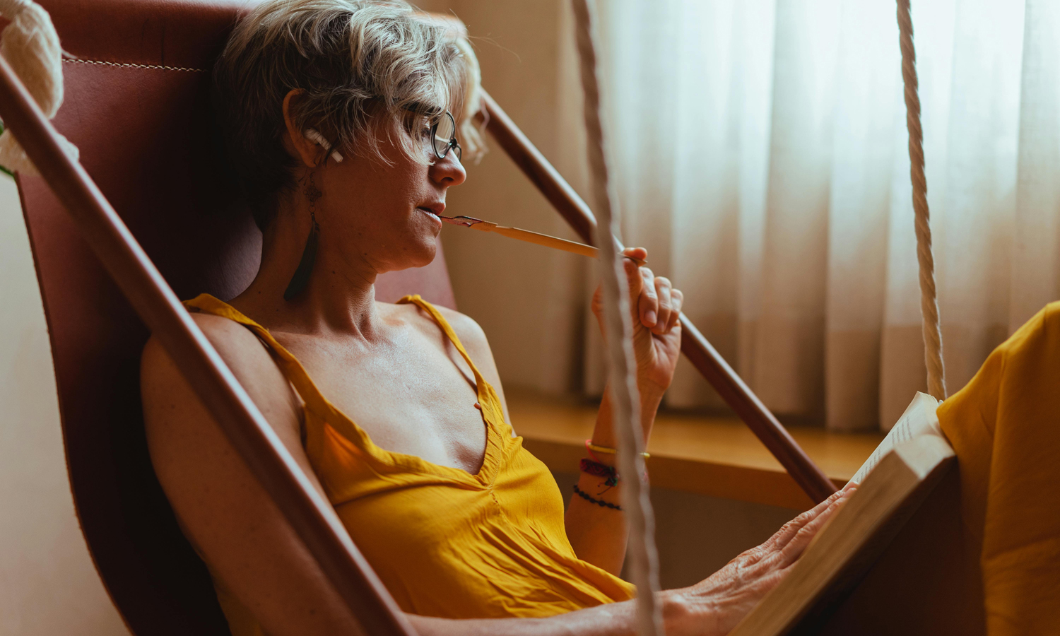 15 literary podcasts to make you laugh, learn and talk about books 15 literary podcasts to make you laugh, learn and talk about books