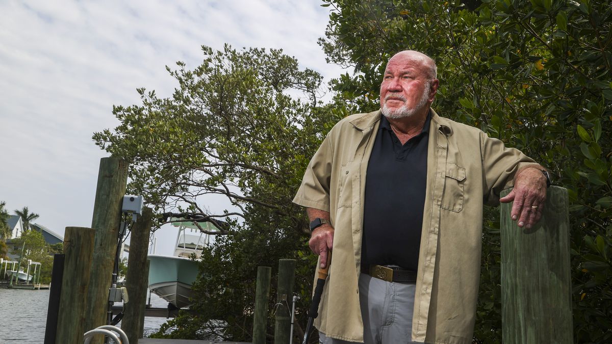 Author Randy Wayne White survived Hurricane Ian to write about it