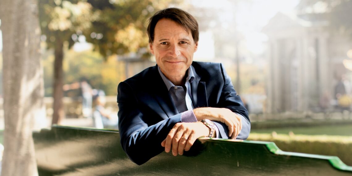 The Bookseller – Rights – Allen & Unwin UK pre-empts a new book by the author of The Art of Thinking Clearly