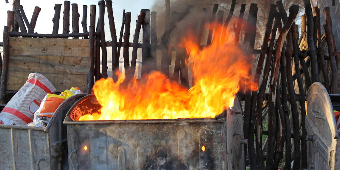 I Would Rather See My Books Get Pirated Than This (Or: Why Goodreads and Amazon Are Becoming Dumpster Fires) I Would Rather See My Books Get Pirated Than This (Or: Why Goodreads and Amazon Are Becoming Dumpster Fires)