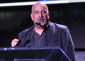 Dan DiDio to Return to DC With New Anthology Story Dan DiDio to Return to DC With New Anthology Story