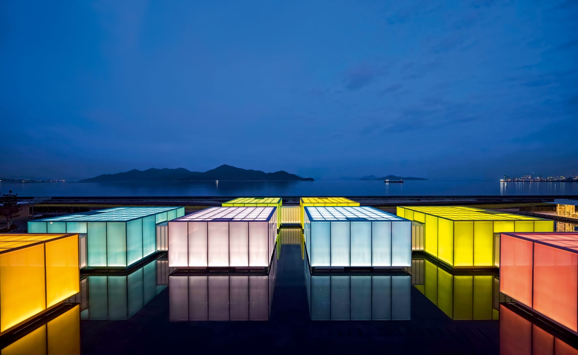 A New Book Chronicles Shigeru Ban’s Distinctive and Innovative Architecture Over Four Decades — Colossal A New Book Chronicles Shigeru Ban’s Distinctive and Innovative Architecture Over Four Decades — Colossal