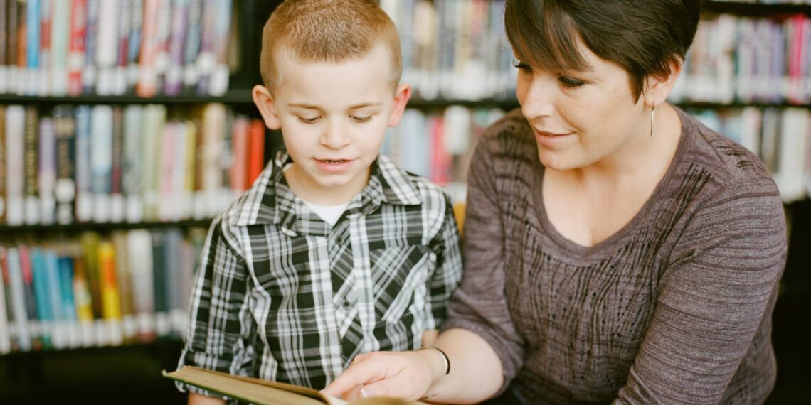 New book examines best methods to prepare future English teachers