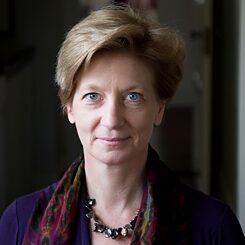 Tess Lewis