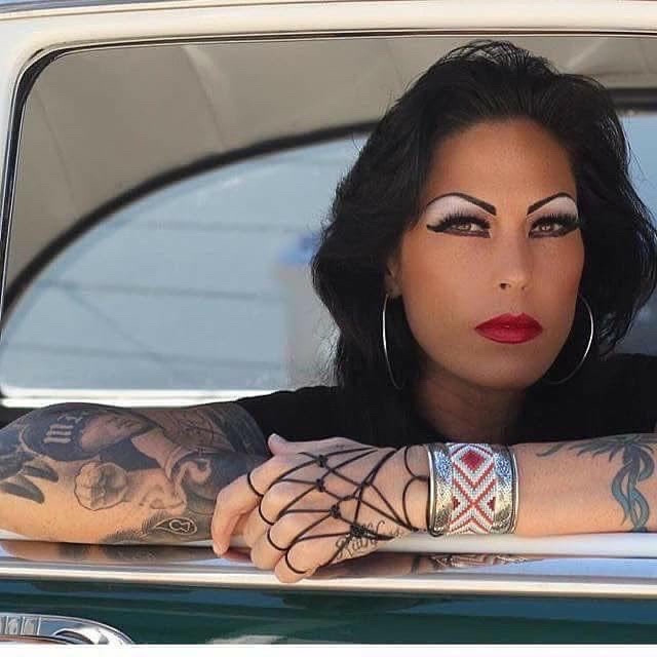 The chola aesthetic emerged as a defiant response to the discrimination faced by Mexicans following their arrival to the US