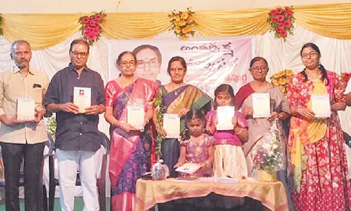 ‘Antarveeksha’ literary anthology released ‘Antarveeksha’ literary anthology released