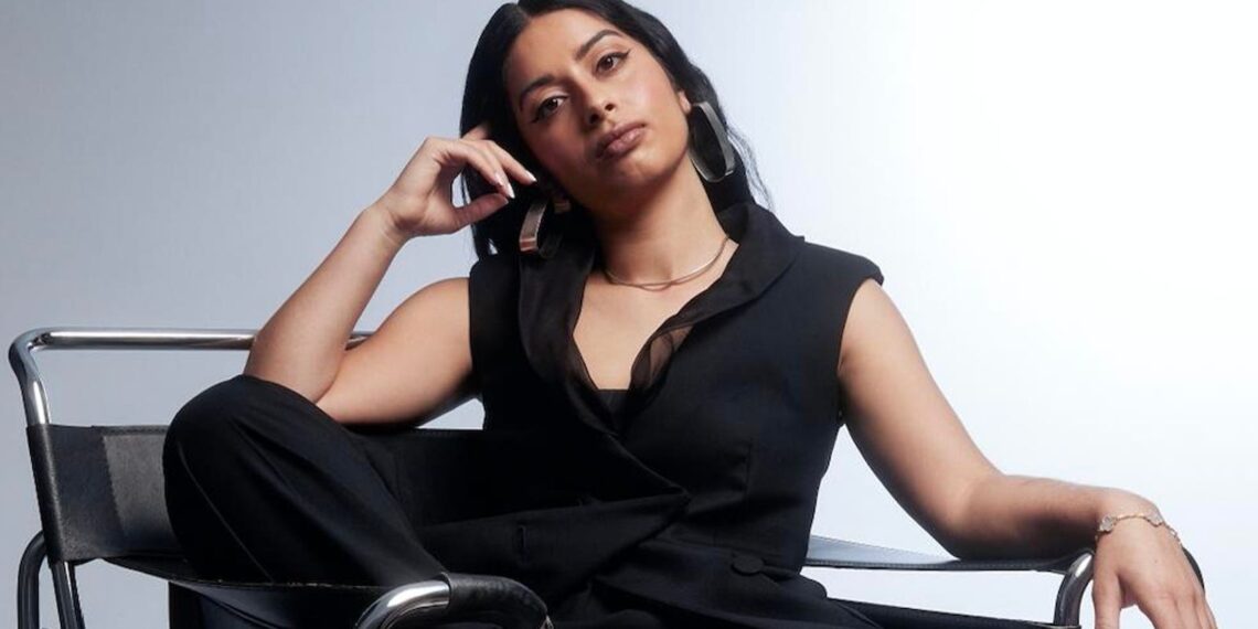 Simran Kaur Aims To Make Investing More Approachable For All Women, With Top Podcast And Book, ‘Girls That Invest’