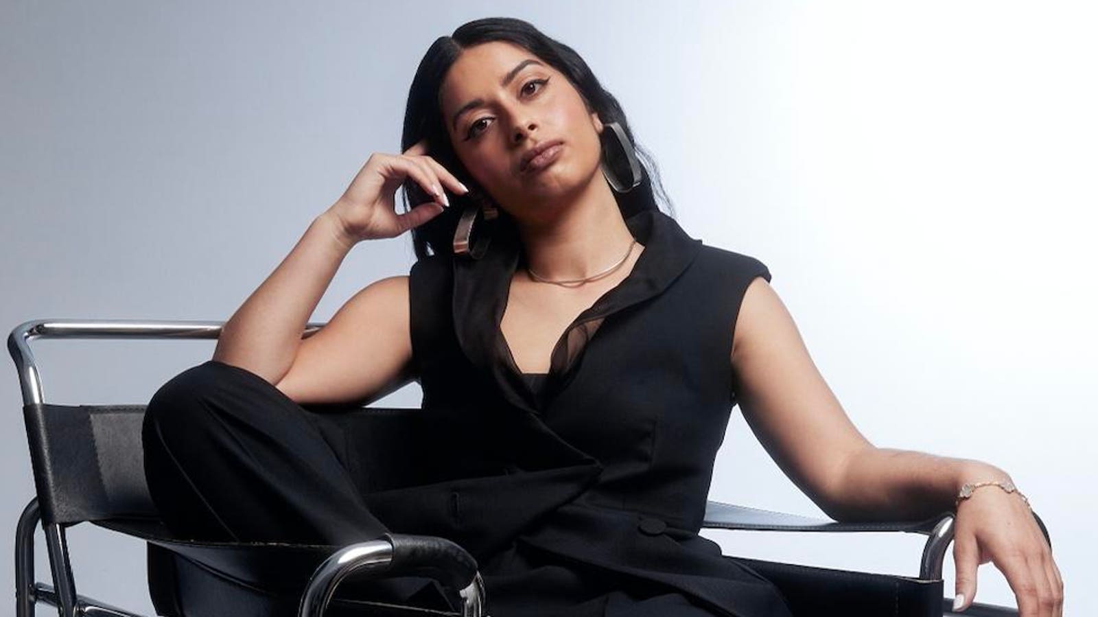 Simran Kaur Aims To Make Investing More Approachable For All Women, With Top Podcast And Book, ‘Girls That Invest’ Simran Kaur Aims To Make Investing More Approachable For All Women, With Top Podcast And Book, ‘Girls That Invest’