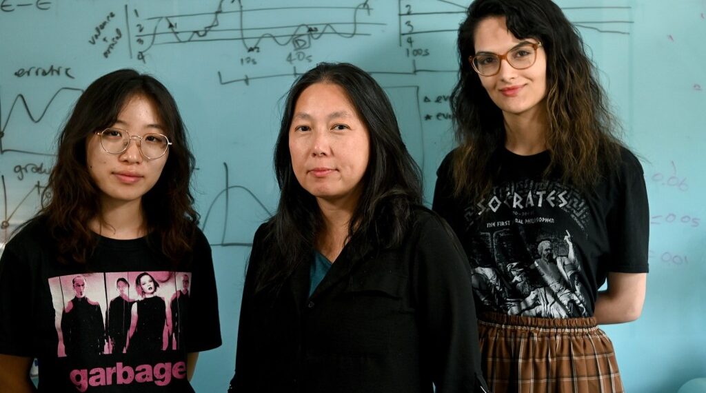 Hopkins researchers launch writing contest to learn about how the brain processes stories – The Mercury