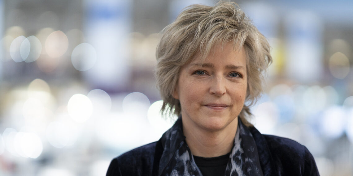 Karin Slaughter Talks Netflix ‘Pieces of Her’ Adaptation, Karin Slaughter Talks Netflix ‘Pieces of Her’ Adaptation,