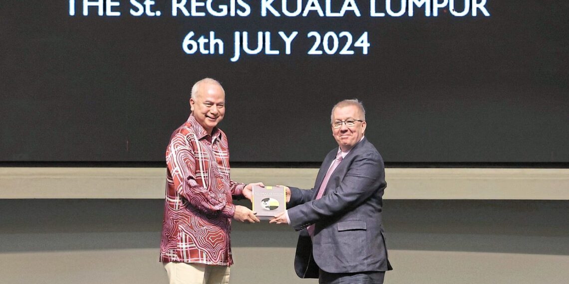 Ruler’s new book looks at globalisation’s impact on Perak
